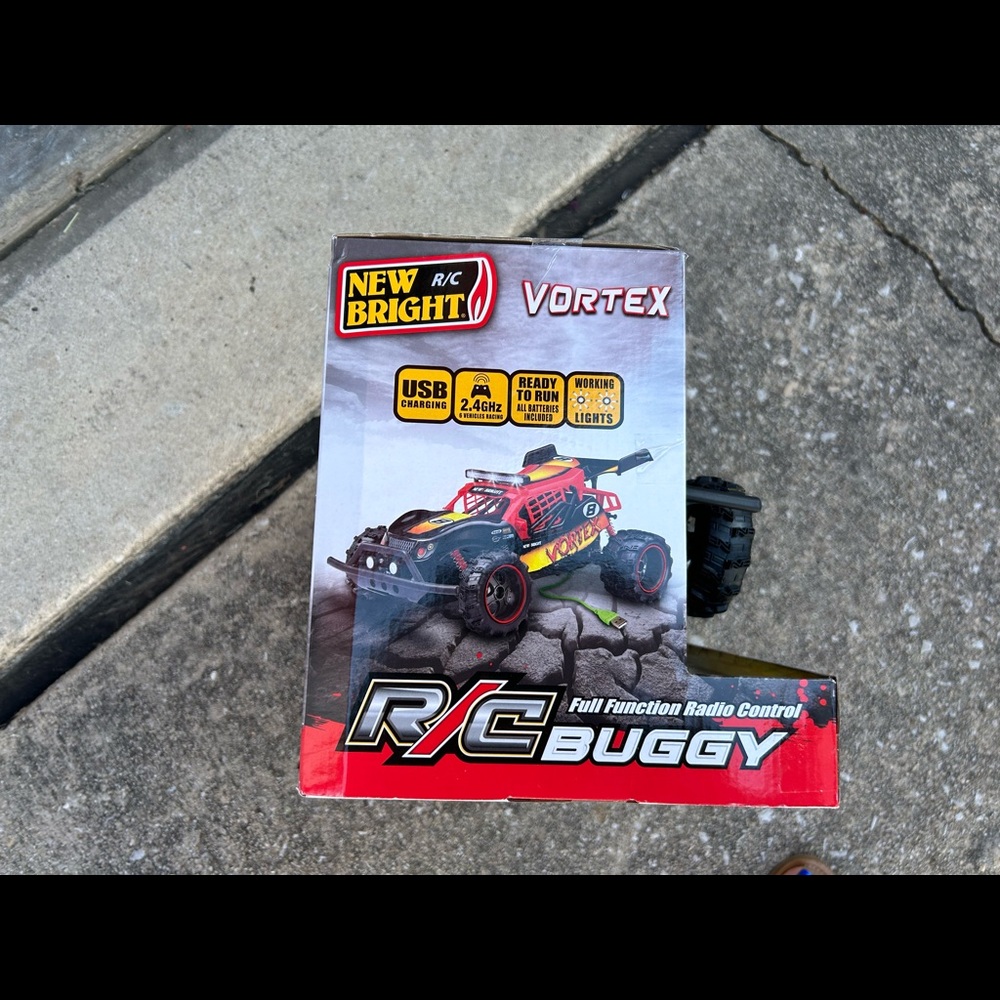 Remote Control Sport Buggy - Picture 3 of 4